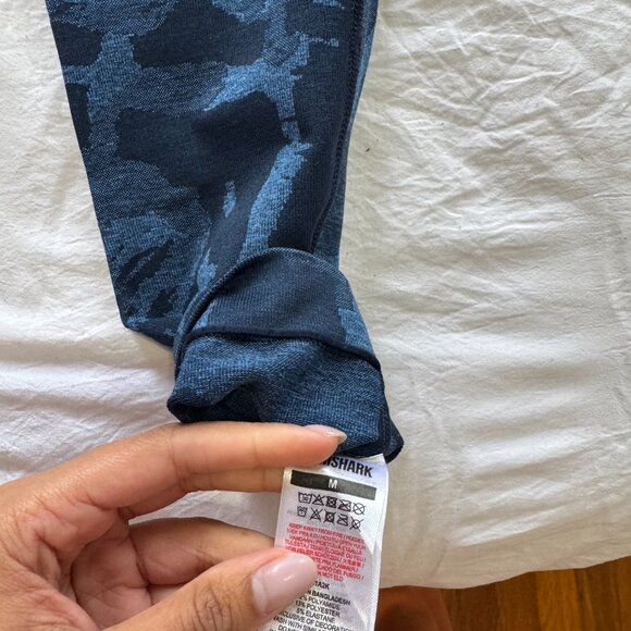 Gymshark Blue Camo Legging - Picture 3 of 3